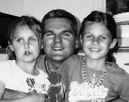 Pierwsze spotkanie Wojciecha Pomorskiego z córkami po 2 latach